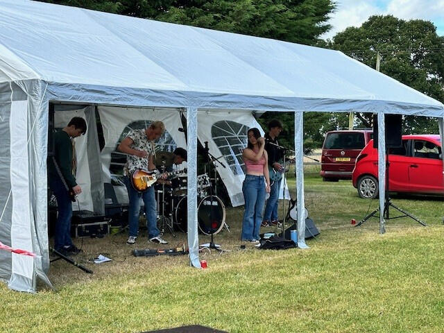 Band 2024